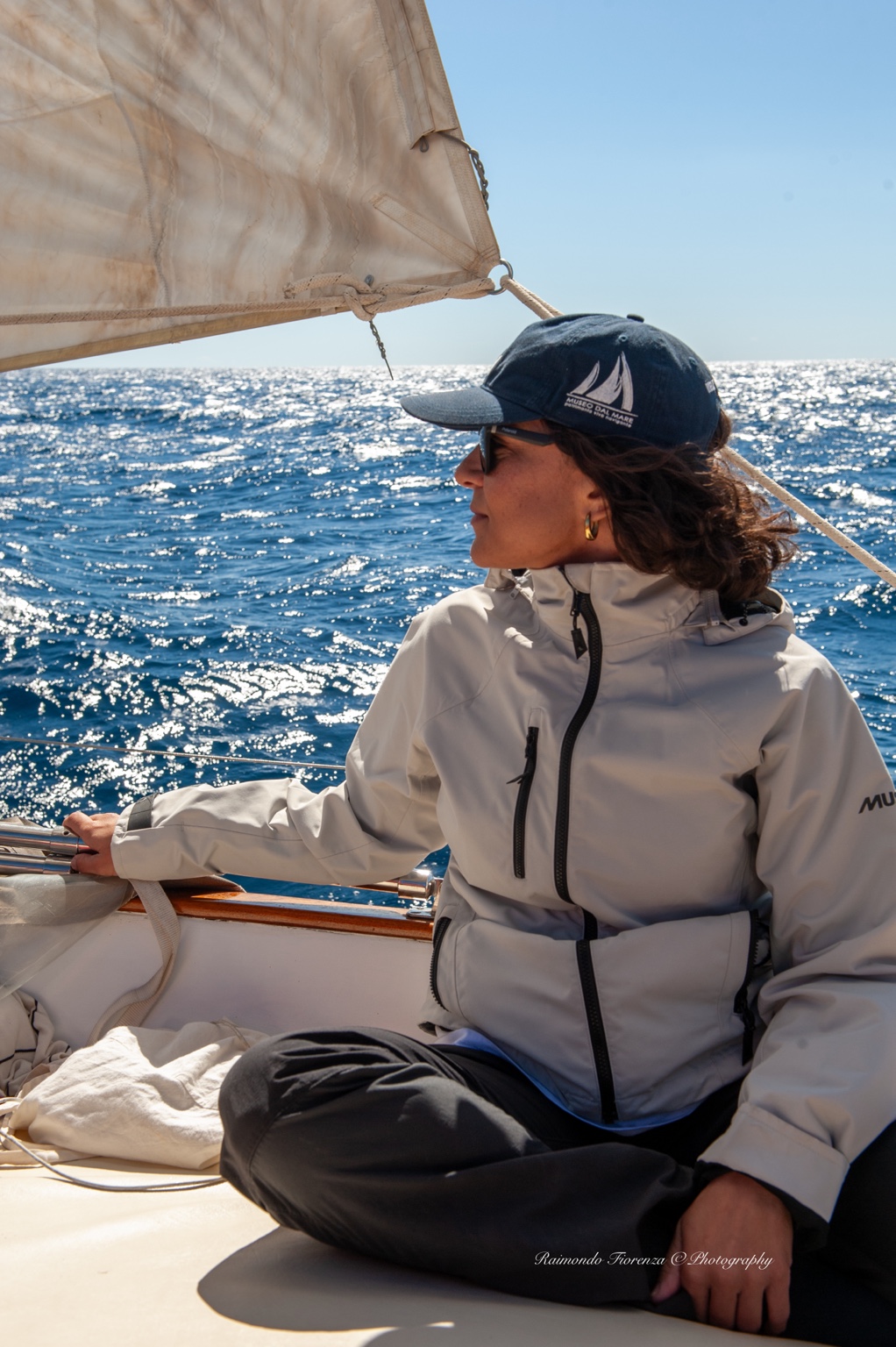 Federica a bordo durante una navigazione